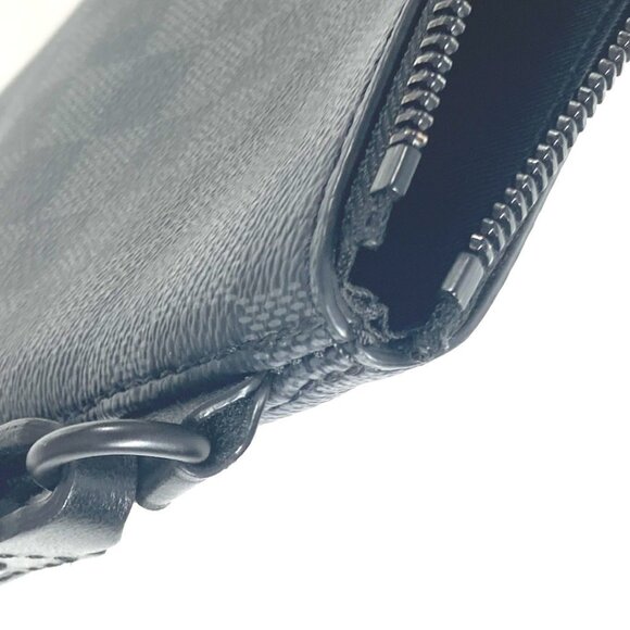 LOUIS VUITTON Black Damier Pouch - Picture 11 of 16